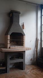 barbecue in pietra da giardino 