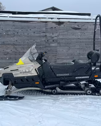 Motoslitta BRP Lynx 1000 - km 7.040