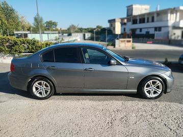 BMW 320d xDrive
