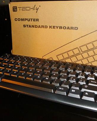 Tastiera TECHly 105 tasti USB