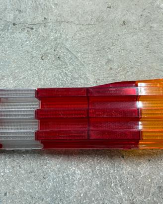 Fanale NUOVO posteirore Mercedes w123