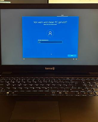 Notebook 17,3" i5 / 8 GB RAM / HDD 300 GB – Qwertz