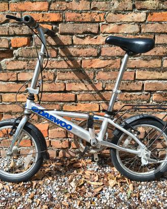 Daewoo Shuttle 16” bici compatta pieghevole