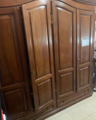 Armadio classico in legno 230x220x60 cm