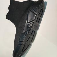 scarpe Balenciaga Speed numero 42,5 mai usate