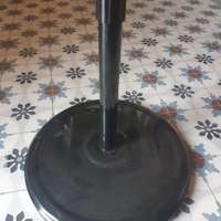 Porta ombrellone o asta pubblicitaria