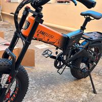Bici elettrica pieghevole
