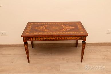 Tavolino Intarsiato Stile Maggiolini - Neoclassico