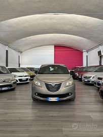 Lancia Ypsilon 1.2 69 CV 5 porte S&S Platinum