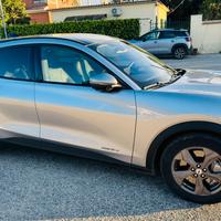 Mustang Mach -E 269 cv 75 Kw