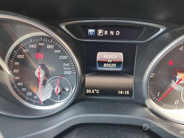 MERCEDES GLA 220d