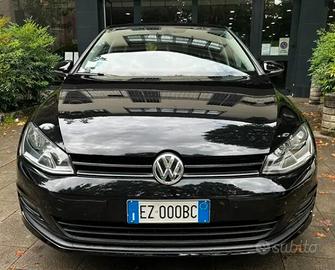 Volkswagen Golf 1.6 TDI DSG 5p. Highline BlueMotio