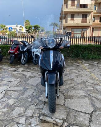 Piaggio Beverly Tourer 125