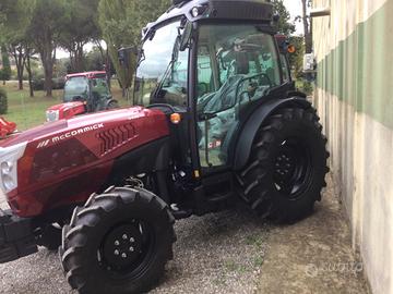 Trattore frutteto