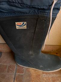 Materiale vario per barche a vela