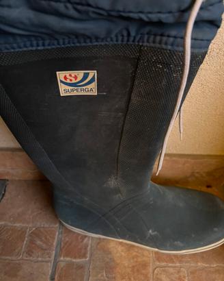 Materiale vario per barche a vela