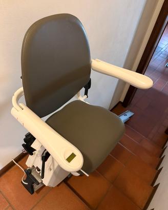 Montascale marca Otolift