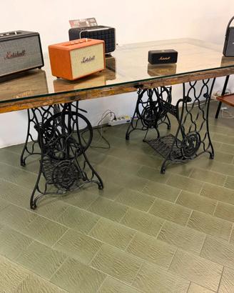 Tavolo vintage legno vetro singer arredamento