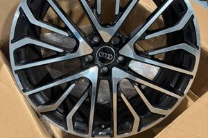 Cerchi  21 pollici originali  audi  Q5S