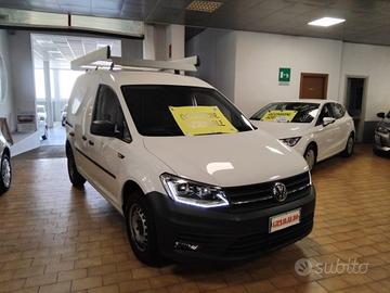 VOLKSWAGEN Caddy 2.0 TDI GANCIO TRAINO BI-XENO P