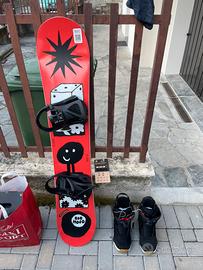 Snowboard Bataleon 143+attacchi Burton step on