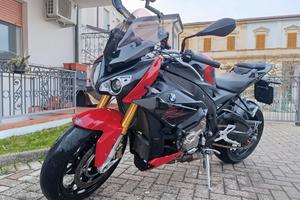 BMW S1000R