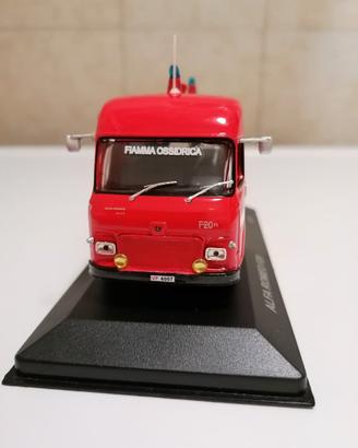 Modellini dei Vigili del Fuoco Italiani
