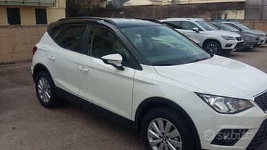Seat arona style