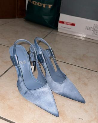 Tacchi décolleté slingback Zara azzurre