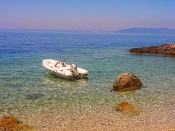 Gommone  4mt, Motore Honda 20CV e carrello Ellebi