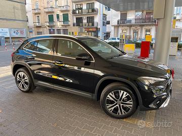 MERCEDES GLA 200d