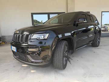 Jeep Grand Cherokee 3.0 V6 CRD 250 CV Multijet II 