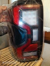 fanali posteriori ford ranger 2023 - 2025 led