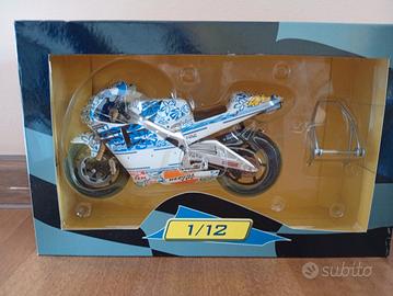 Honda NSR 500 - 2001 V.Rossi - 1/12 Ixo-Altaya