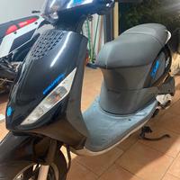 Piaggio Zip 50