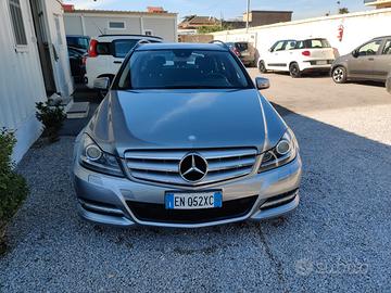 MERCEDES Classe C (W/S204) - 2012