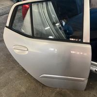 Portiera posteriore destra Hyundai i10 anno 2013