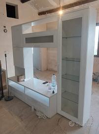 Armadio Parete attrezzata