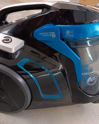 Aspirapolvere Hoover Power 700