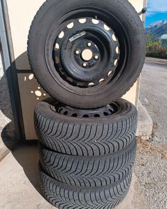 Pneumatici invernali Hankook RS2 175-65 R15 84T