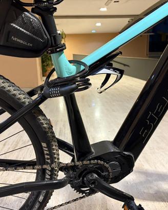 Bicicletta elettrica Bianchi