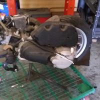 Piaggio Mp3 300 motore