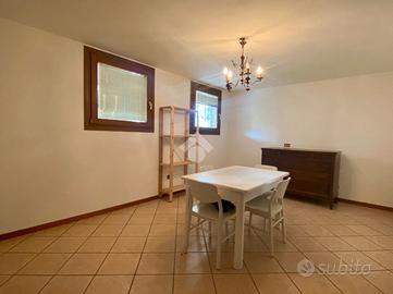 3 LOCALI A ALBIGNASEGO