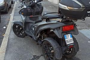 Qooder moto quattro ruote