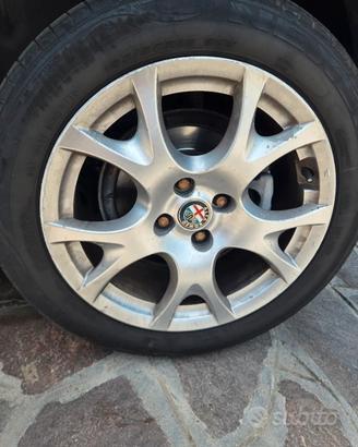 4 cerchi da 16" 4 fori alfa romeo mito
