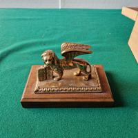 Leone di san marco in ottone su base legno