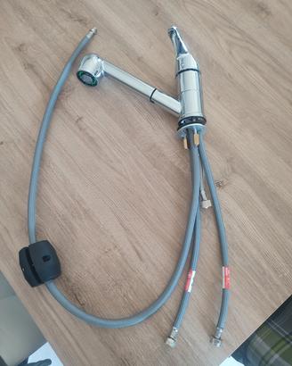 Rubinetto cucina con doccetta estraibile 