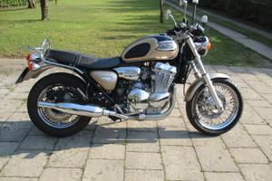 moto Triumph Thunderbird
