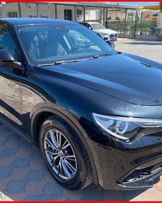 ALFA ROMEO - Stelvio - 2.2 T.diesel 180CV AT8 RWD