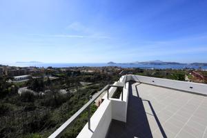 Appartamento di 210 m² con 4 locali a Pozzuoli